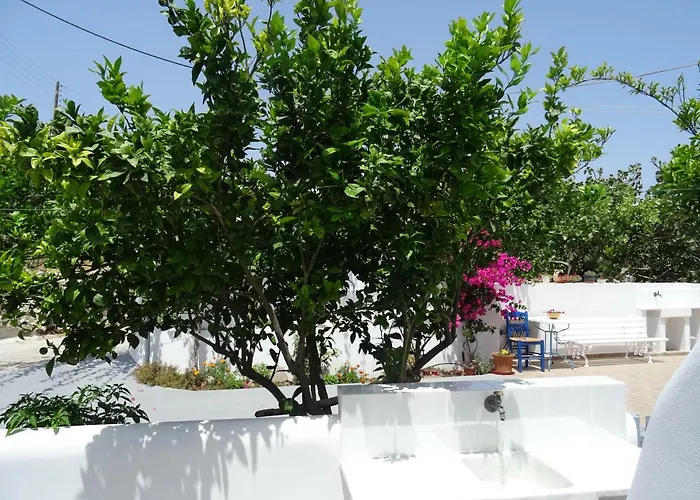 Matilda Milos - Cycladic Living