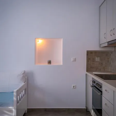 Matilda Milos - Cycladic Living * Triovasálos