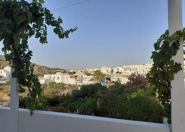 Matilda Milos - Cycladic Living Triovasálos